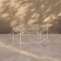 Table basse hexagonale d'extérieur en verre Provence - Cadre blanc