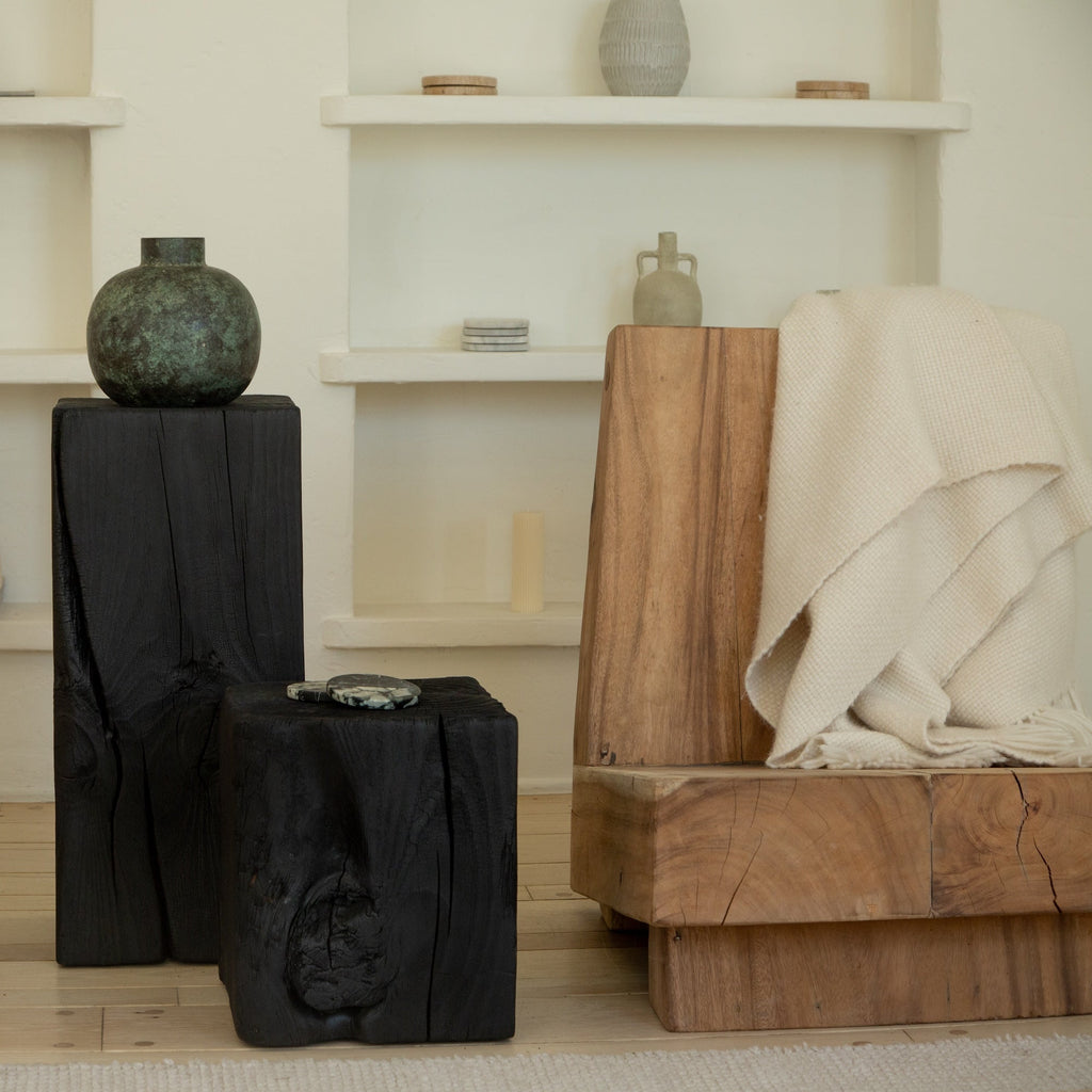 Socle de sculpture en charbon de bois - Moyen