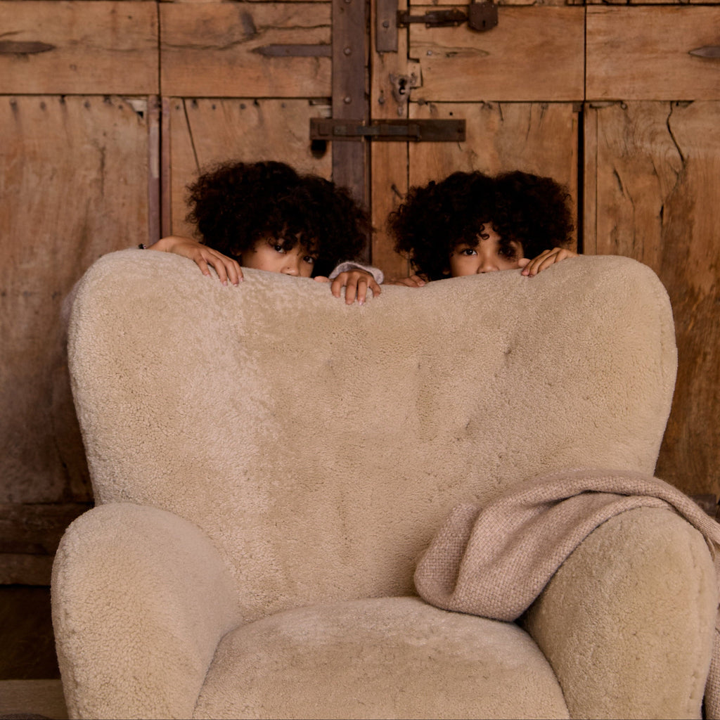 Fauteuil Papa Teddy - Peau de mouton blanc cassé