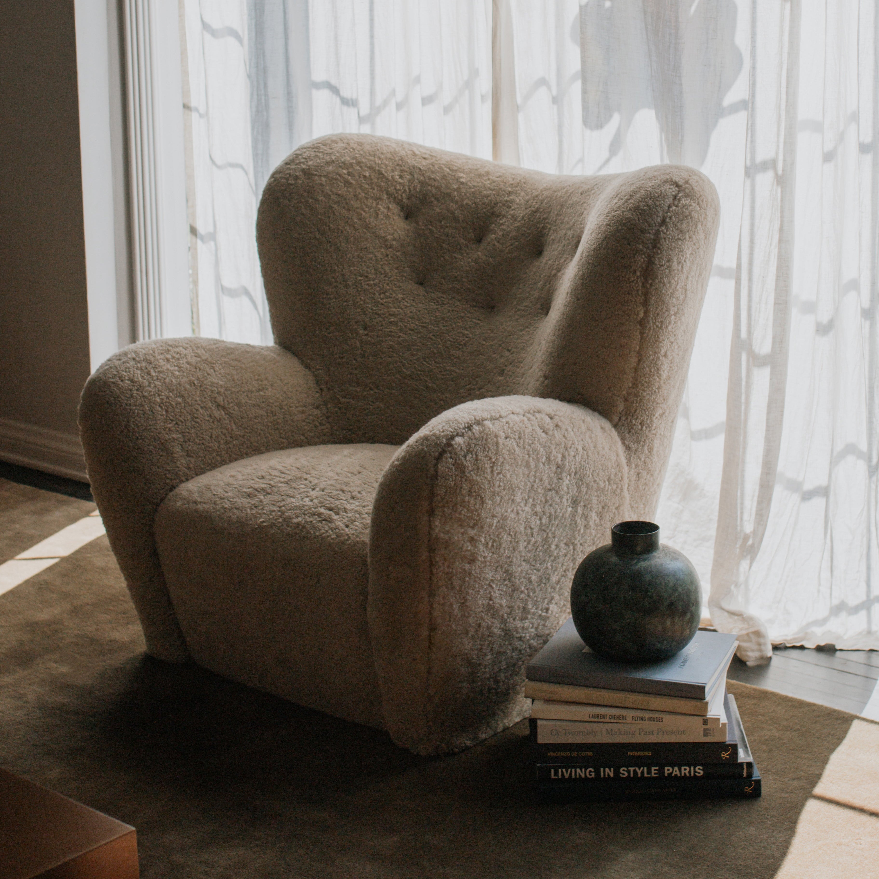Fauteuil Papa Teddy - Peau de mouton blanc cassé