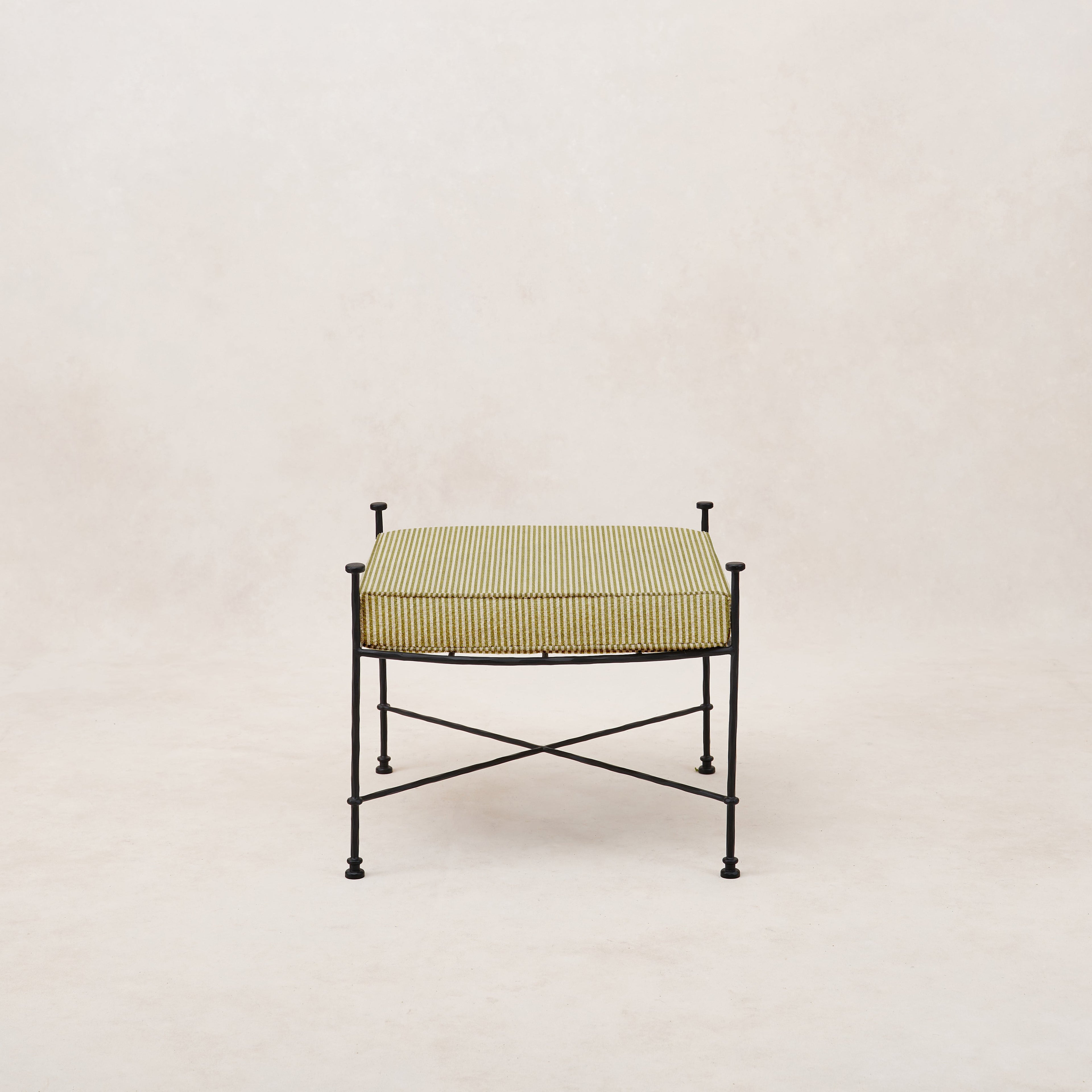 Repose-pieds d'extérieur Provence – Cadre noir