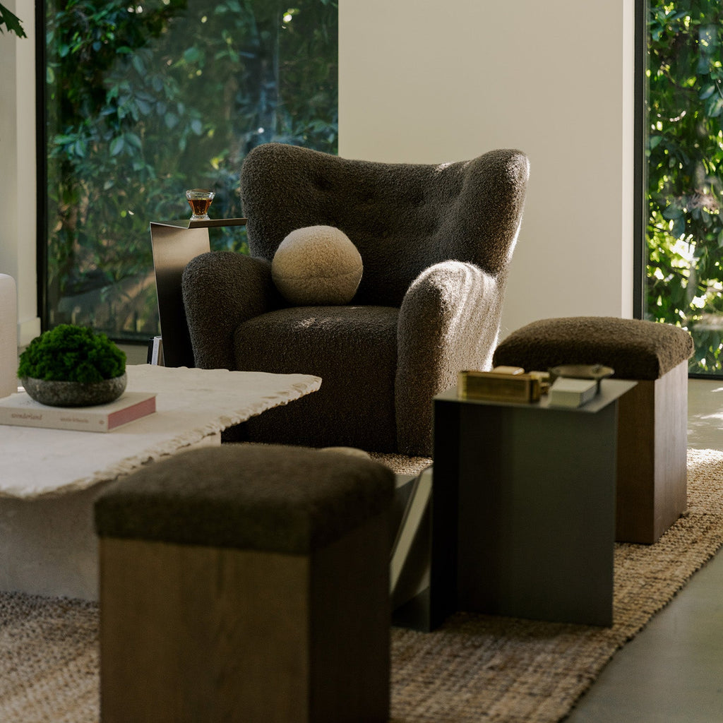 Ottoman Saddle Oak – Mocha