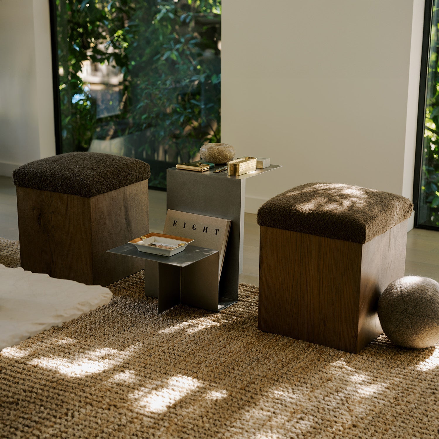 Ottoman Saddle Oak – Mocha