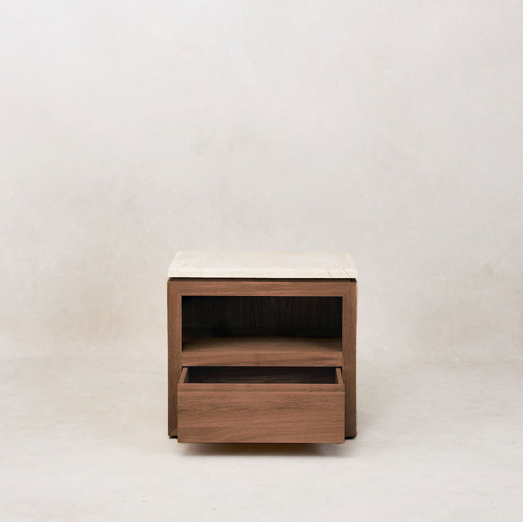 Table de chevet Sofita en marbre - Mocha